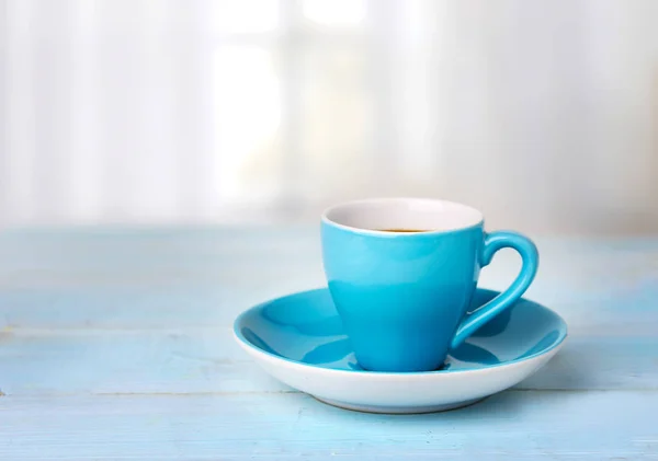 Coffee cup on wooden table empty space background. — Stock Photo, Image