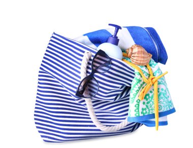 Plaj çantası ve izole aksesuarları.