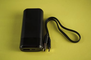 Güç bankası ve usb