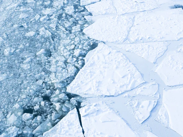 Beautiful ice on river — Stock Photo, Image