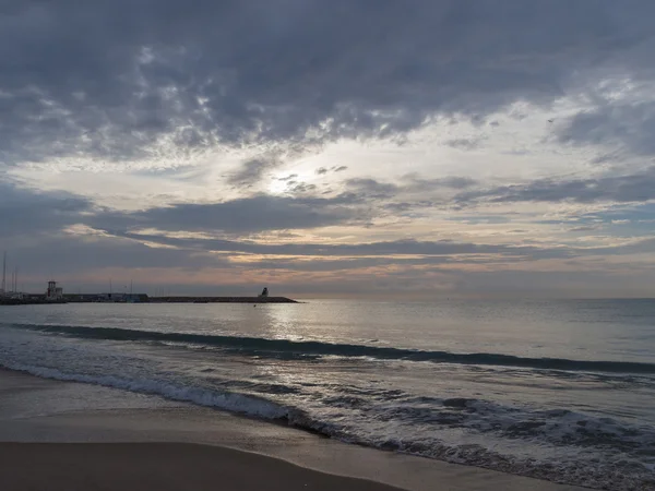 Hermoso paisaje marino al amanecer — Foto de Stock