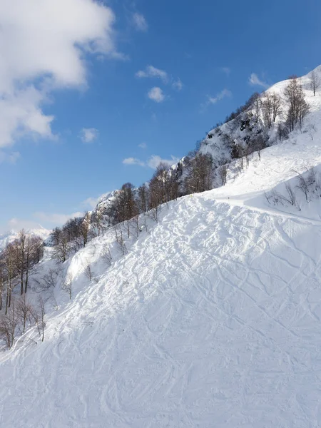 Mountainside slope in the mountains — Stock Photo, Image