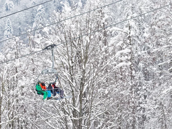 People climb the funicular in Sochi — Stock Photo, Image