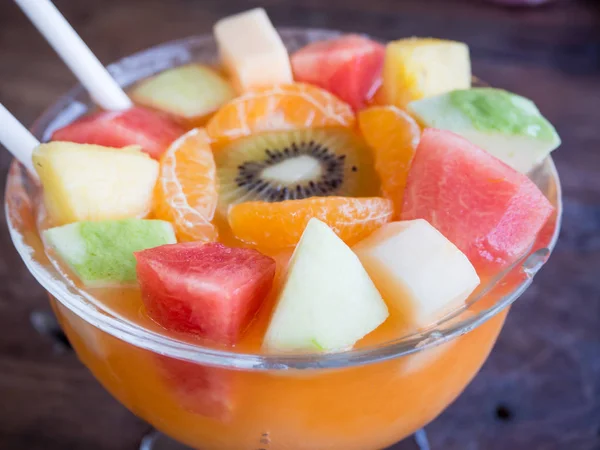 Mrożonej mieszanki owocowe smoothies napój lato — Zdjęcie stockowe
