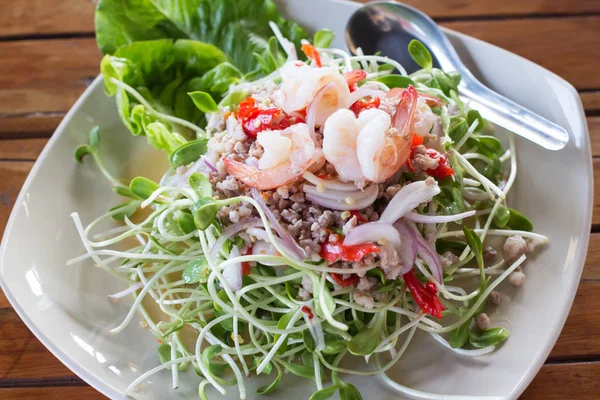 Tay baharatlı sebze 