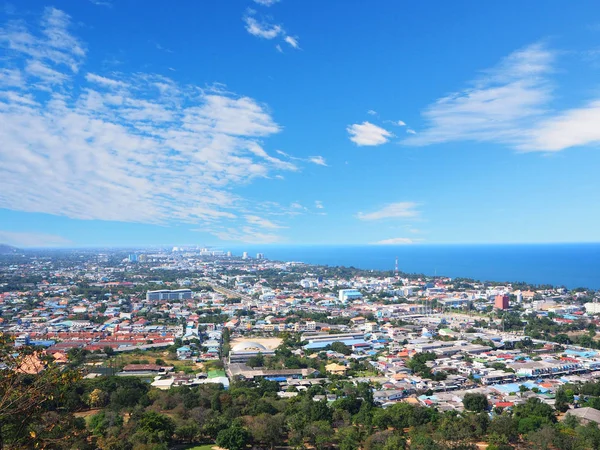 Veduta panoramica della città di Huahin la piccola città sul mare — Foto Stock