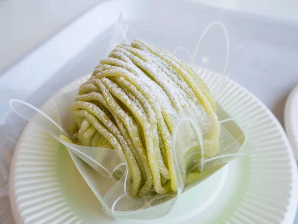 Green tea favor of Montblanc bakery in Japan — Stock Photo, Image
