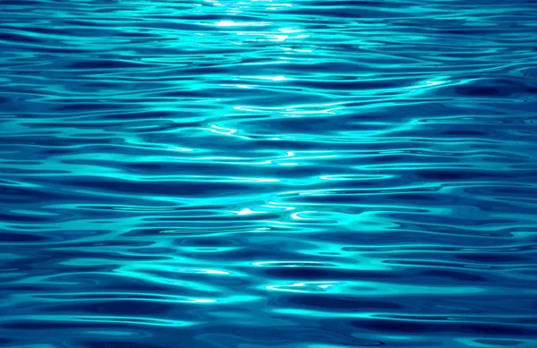 Azul aguamarina fotos de stock, imágenes de Azul aguamarina sin royalties |  Depositphotos