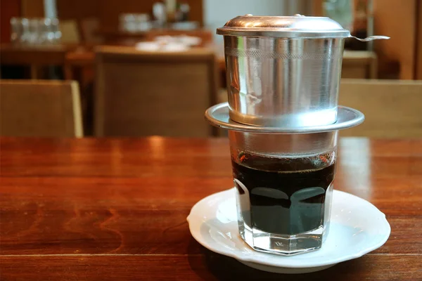Vietnamita Goteo Café Goteado Taza Transparente Casi Listo Para Beber — Foto de Stock