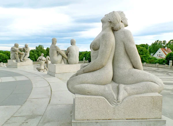 维格兰公园占地80英亩 有212座青铜和花岗岩雕塑 挪威奥斯陆 欧洲斯堪的纳维亚半岛 — 图库照片