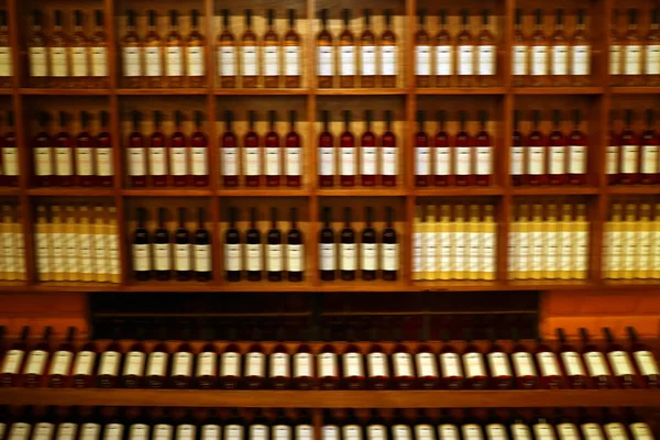 Blurred Peruvian Pisco Brandy Bottles Shelf Ica Region Peruvian South — стокове фото