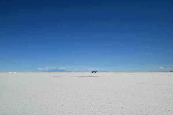 Vrachtwagen Voor Het Transport Van Het Zout Gewonnen Uit Uyuni — Stockfoto