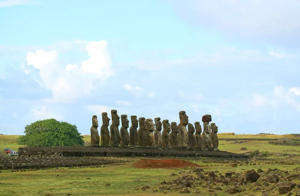 Estatuas Moai Ahu Tongariki Plataforma Ceremonial Más Grande Vista Desde — Foto de Stock