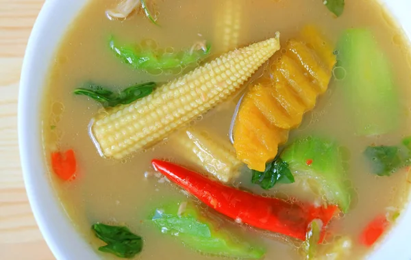 Soupe Légumes Mélangés Épicée Thaïlandaise Appelée Gaeng Liang Servi Dans — Photo