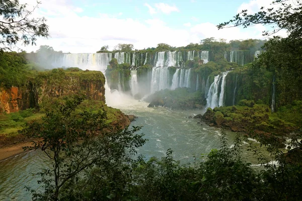 Impresionante Vista Panorámica Las Cataratas Del Iguazú Lado Argentino Parque — Foto de Stock