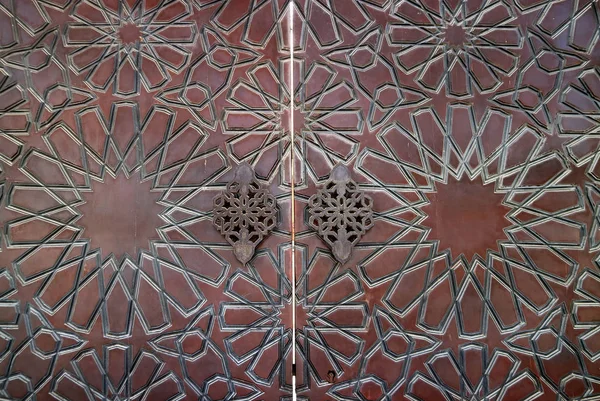Gorgeous Arabian Pattern Mosque Wooden Door Manama Bahrain — Stock Photo, Image