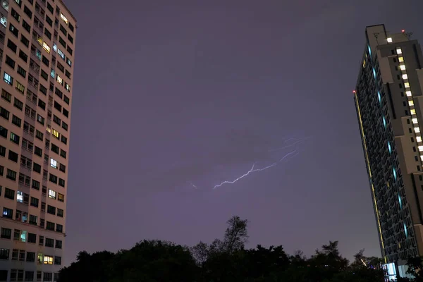 Vero Fulmine Lampeggiante Sul Cielo Serale Bangkok Thailandia — Foto Stock