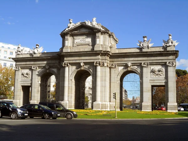 Puerta Alcala First Modern Post Roman Triumphal Arch Built Europe — Stock Photo, Image