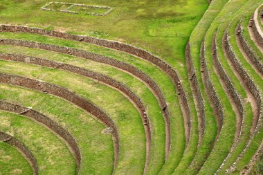 İnkalar 'ın kutsal vadisi, Cusco Bölgesi, Peru' daki Moray Arkeoloji sahasının güzel İnka tarımsal terasları.