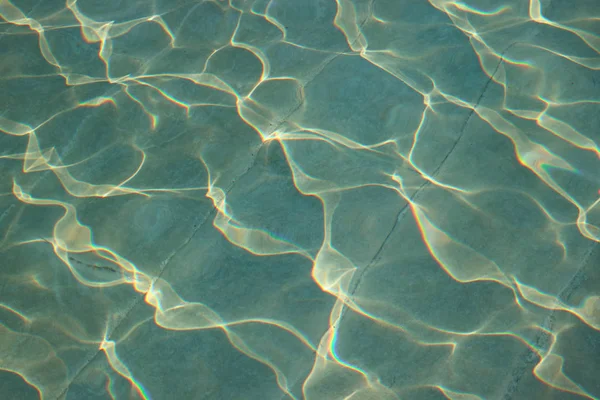 Mooi Wateroppervlak Reflecterend Met Het Zonlicht Als Achtergrond Spandoek — Stockfoto