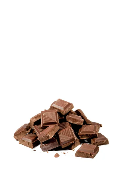Imagen Vertical Montón Trozos Chocolate Aislados Sobre Fondo Blanco Con — Foto de Stock