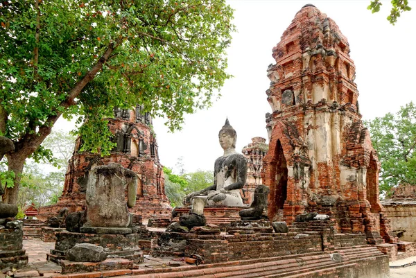 Wat Mahathat Μοναστήρι Του Μεγάλου Κειμηλίου Διάσημα Ερείπια Ναού Στην — Φωτογραφία Αρχείου