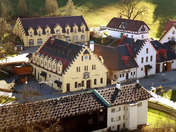 Schöne Bayerische Traditionshäuser Fuße Von Hohenschwangau Füssen Bayern Deutschland — Stockfoto