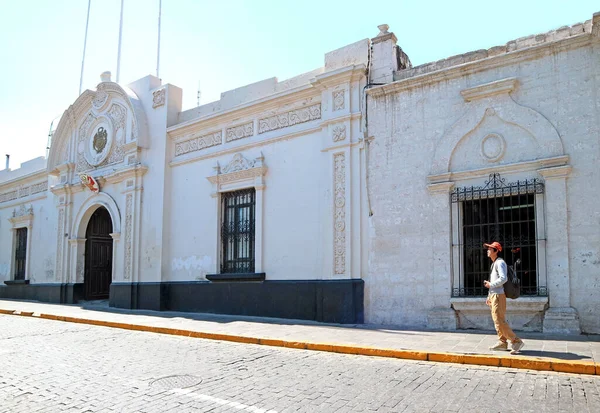 Eski Arequipa Peru Nun Beyaz Sillar Taş Vintage Binaları Önünde — Stok fotoğraf