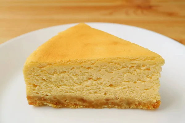 Slice Homemade Creamy Yellow Plain Baked Cheesecake White Plate — Stock Photo, Image