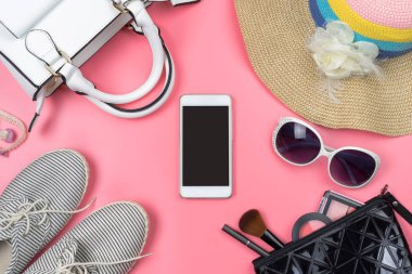 Makyaj ve Aksesuarları Pembe backg izole kadın çanta