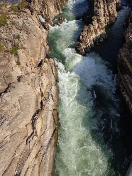 Dhuandhar Waterfall — Stock Photo, Image