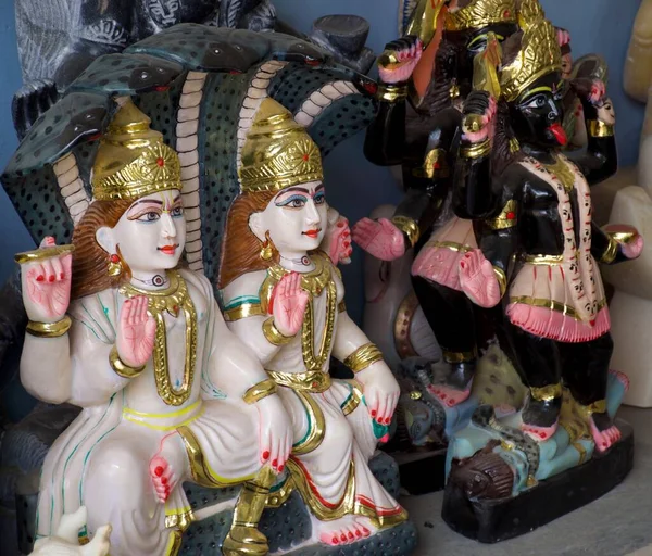 ジャバルプール マディヤ プラデーシュ州 インド 2020年1月29日 ヒンドゥ教の神と女神の大理石像 — ストック写真