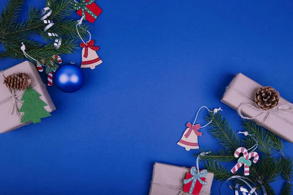 Fondo de Navidad con decoraciones — Foto de Stock