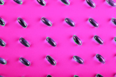 Balık yağı kapsülleri, D vitamini takviyesi.