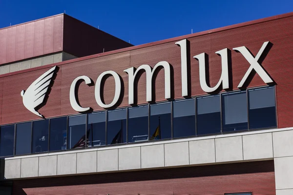 Indianápolis - Circa Octubre 2016: Comlux America Headquarters. Comlux es una aerolínea Carta Corporativa II — Foto de Stock