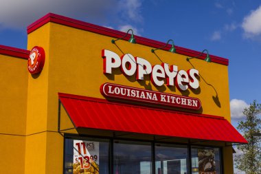 Anderson - Ekim 2016 yaklaşık: Popeyes Louisiana mutfak Fast Food Restoran. Popeyes, Cajun tarzı kızarmış tavuk II için bilinen