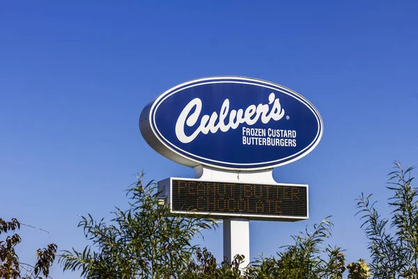 Kokomo - Circa novembre 2016: Culver's Fast Casual Location. Culver's è famosa per i suoi Butterburgers e Frozen Custard I — Foto Stock