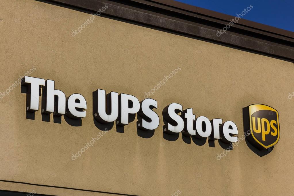 Kokomo - Circa November 2016: UPS Store Location. UPS is the World's Largest Package Delivery Company II
