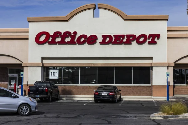 Las Vegas - Circa Diciembre 2016: Office Depot Strip Mall Location. Office Depot ha combinado ventas anuales de aproximadamente $11 mil millones II — Foto de Stock