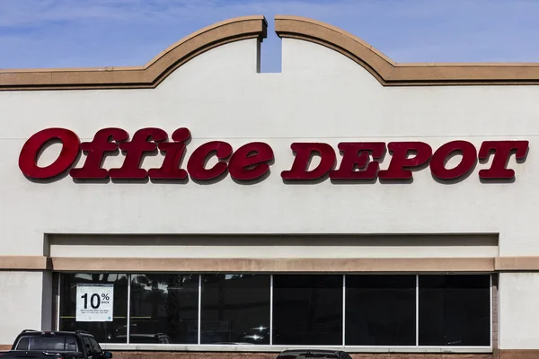 Las Vegas - Circa December 2016: Office Depot Strip Mall Location. Office Depot has combined annual sales of approximately $11 billion I — Stock Photo, Image