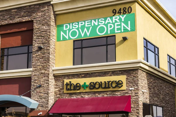 Henderson - Circa December 2016: The Source Las Vegas Medical Marijuana Dispensary. In 2017, Recreational Pot will be legal in Nevada II — Stock Photo, Image