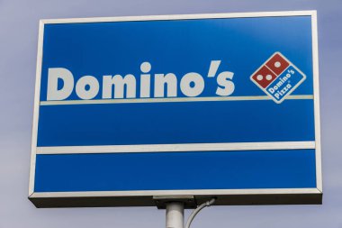 Indianapolis - Şubat 2017 yaklaşık: Domino's Pizza Carryout Restoran. Domino's % 97'si franchise sahibi-840 bağımsız franchise sahipleri V ile olduğunu