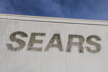 Kokomo - Mart 2017 yaklaşık: Son zamanlarda Sears perakende alışveriş merkezi konumu kapattılar. Bir düzenleyici dosyalama göre Sears Holdings Corp $2 milyardan fazla 2016 IX kaybetti.