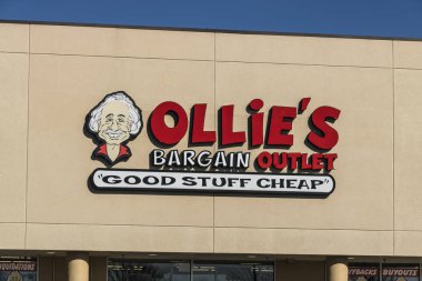 Lafayette - Circa April 2017: Ollie's Bargain Outlet. Ollie's Carries a Wide Range of Closeout Merchandise III clipart