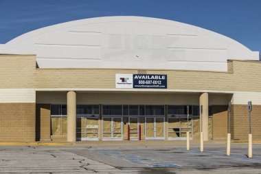 Lafayette - Nisan 2017 yaklaşık: Son zamanlarda büyük K bina kapattılar. Kmart Mağazalar Sears Holdings daha yakın iflas II hareket ederken kapanış için planlanan