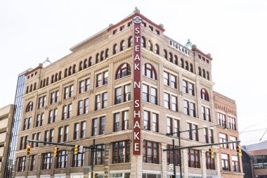 Indianapolis - Nisan 2017 yaklaşık: Steak 'n Shake perakende hızlı rahat Restoran Karargahı. Steak 'n Shake Midwest ve Güney ABD VI bulunan