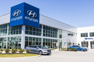 Indianapolis - Nisan 2017 yaklaşık: Hyundai Motor Company Bayilik. Hyundai bir Güney Koreli çok uluslu otomotiv üreticisi V ise