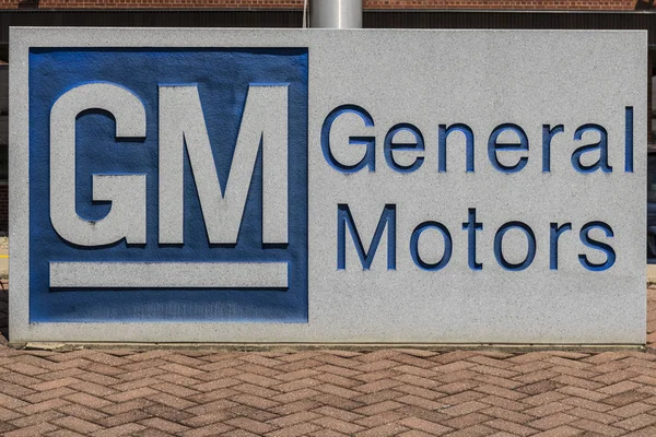 Marion - Nisan 2017 yaklaşık: General Motors Logo ve tabela bölümü imalatı Metal. GM bu fabrika 1956 II açtı.