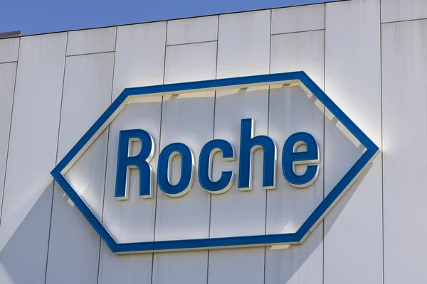 -Około maja 2017: Roche Diagnostics U.S. w Indianapolis. Roche Diagnostics jest światowym liderem w V opieki zdrowotnej — Zdjęcie stockowe