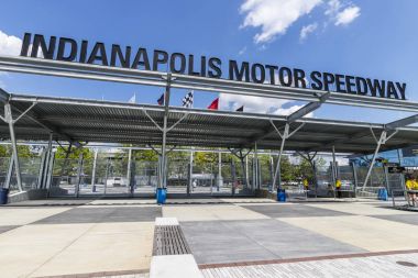 Indianapolis - Mayıs 2017 yaklaşık: Indianapolis Motor Speedway kapısı 1 giriş. IMS Indy 500 ve Brickyard 400 otomatik yarışları VI barındırır